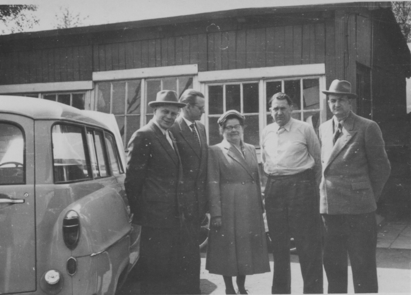 1957 Ostern, Anna Mattner und ihre Soehne